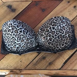 Victoria’s Secret strapless push-up 32D